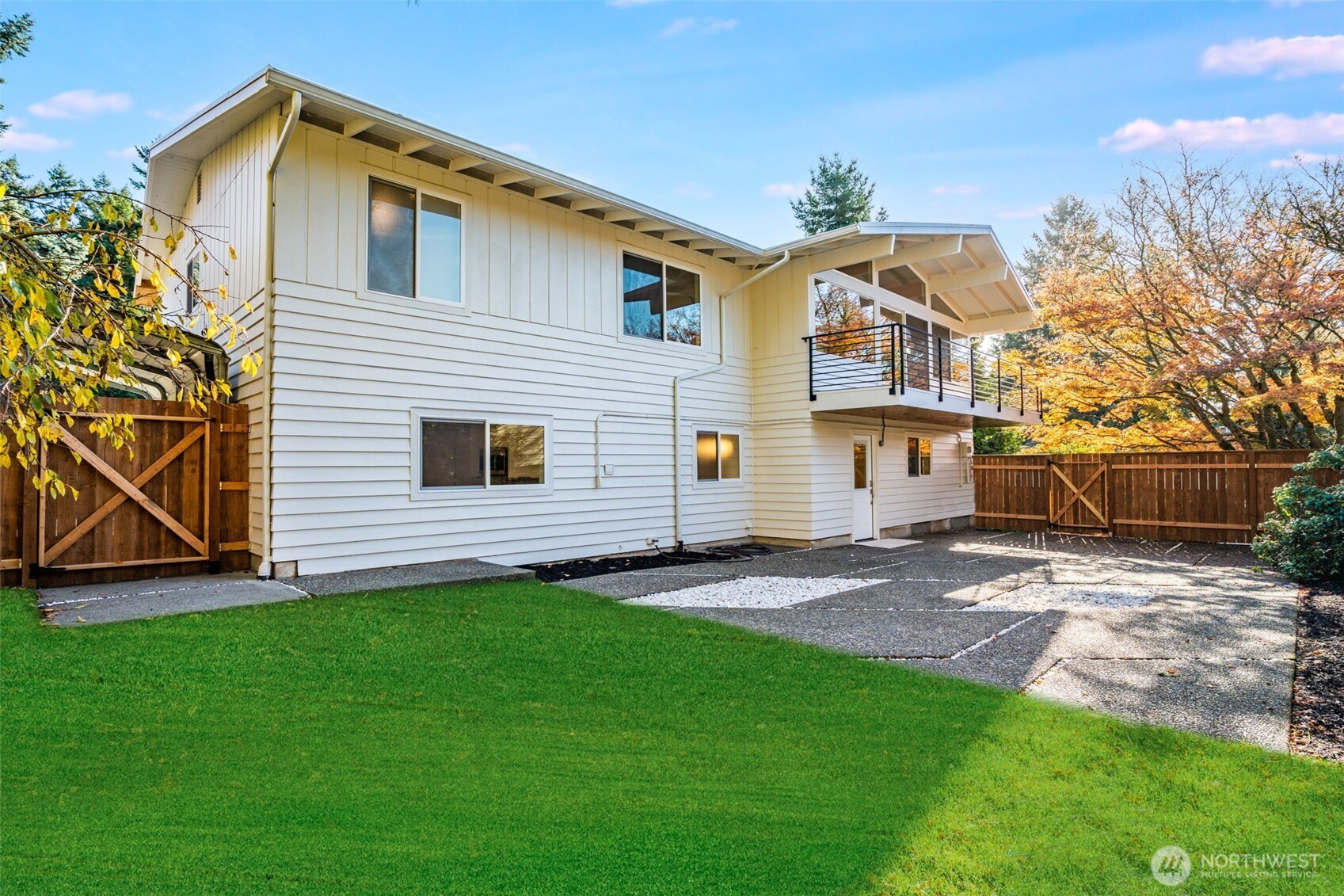 20005 13th Place Northwest Shoreline, WA 98177 - Photo 33 of 40