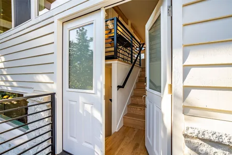 a view of an entryway