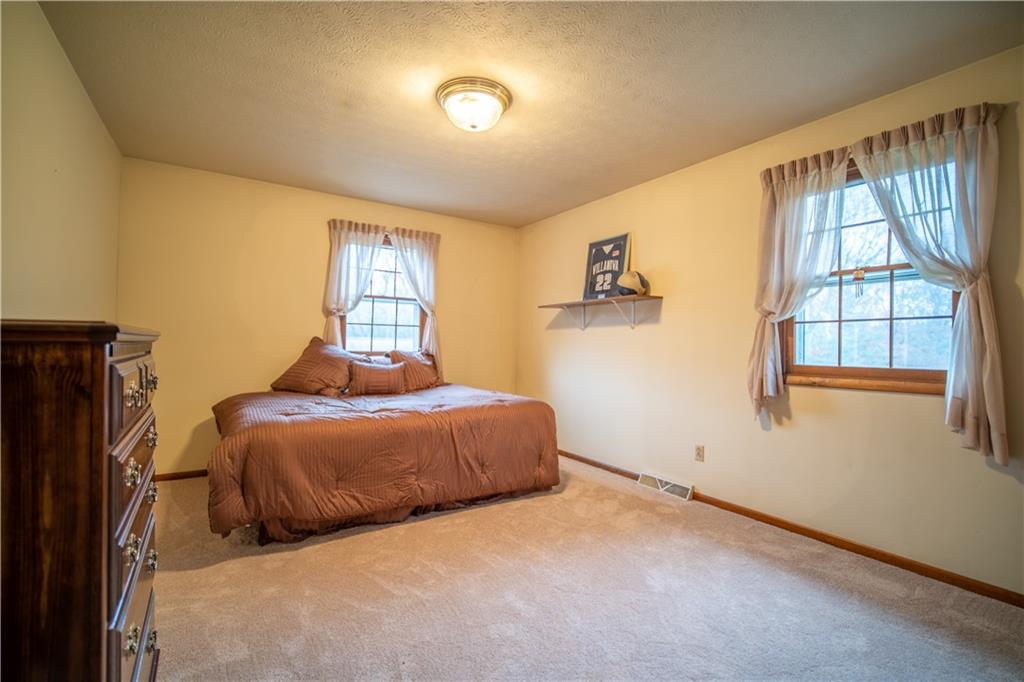 244 Thompson Hill Road Aliquippa, PA 15001 - Photo 16 of 25 Gallery Image 16