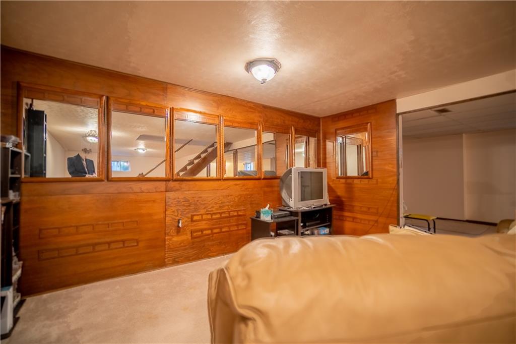 244 Thompson Hill Road Aliquippa, PA 15001 - Photo 21 of 25 Gallery Image 21