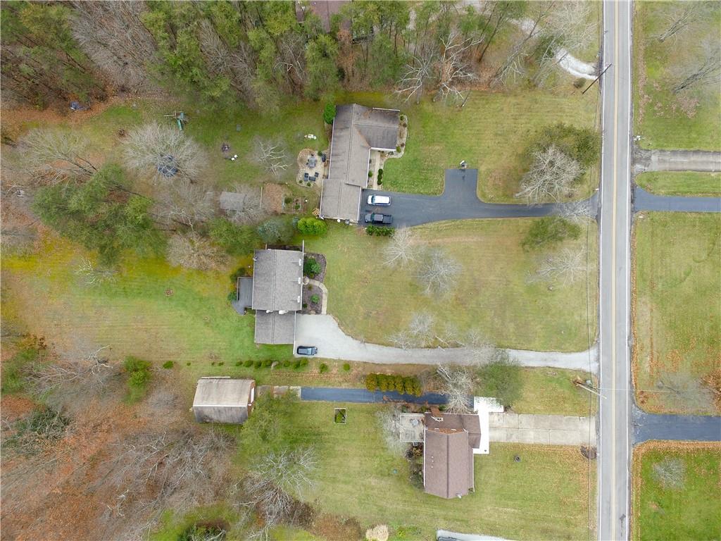 244 Thompson Hill Road Aliquippa, PA 15001 - Photo 4 of 25 Gallery Image 4
