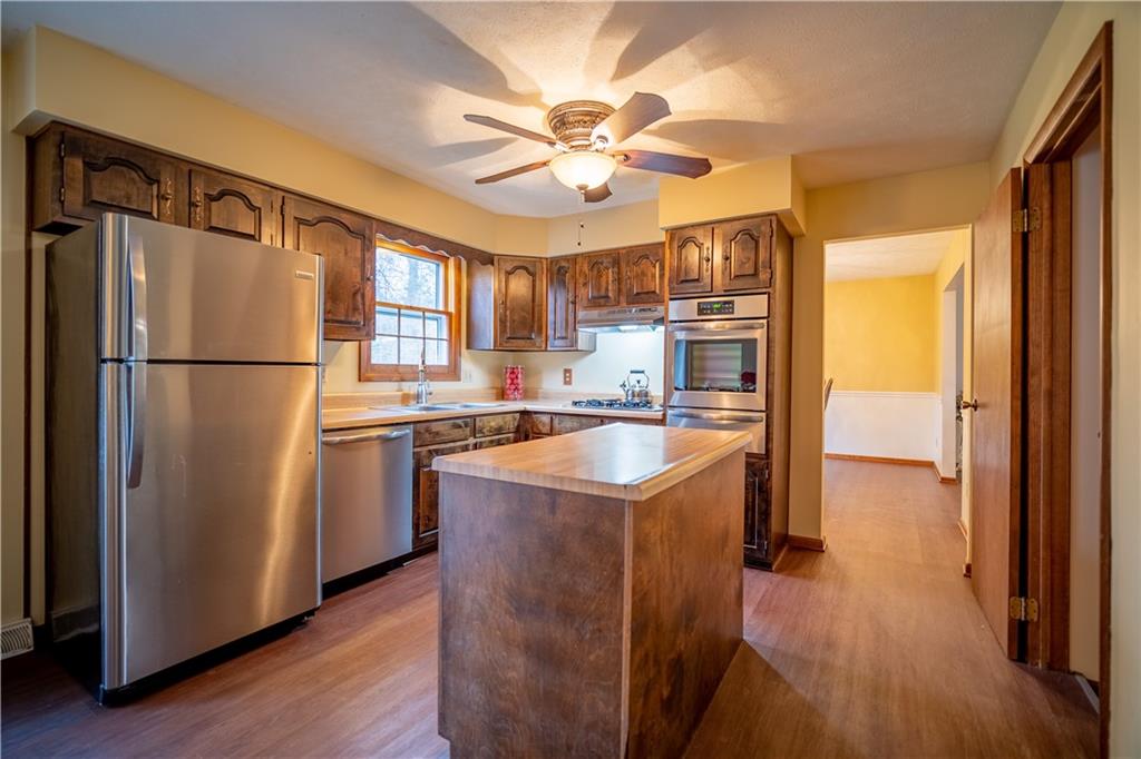 244 Thompson Hill Road Aliquippa, PA 15001 - Photo 9 of 25 Gallery Image 9