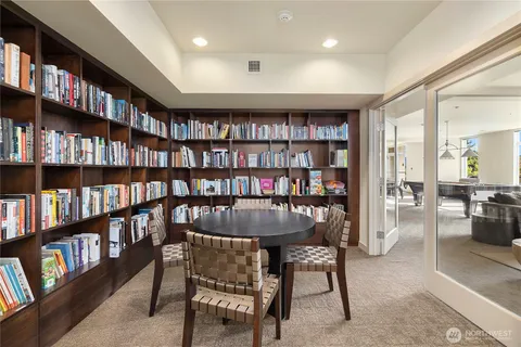 $798,000 | 190 Harbor Square Loop Northeast, Unit C330, Bainbridge Island, WA 98110