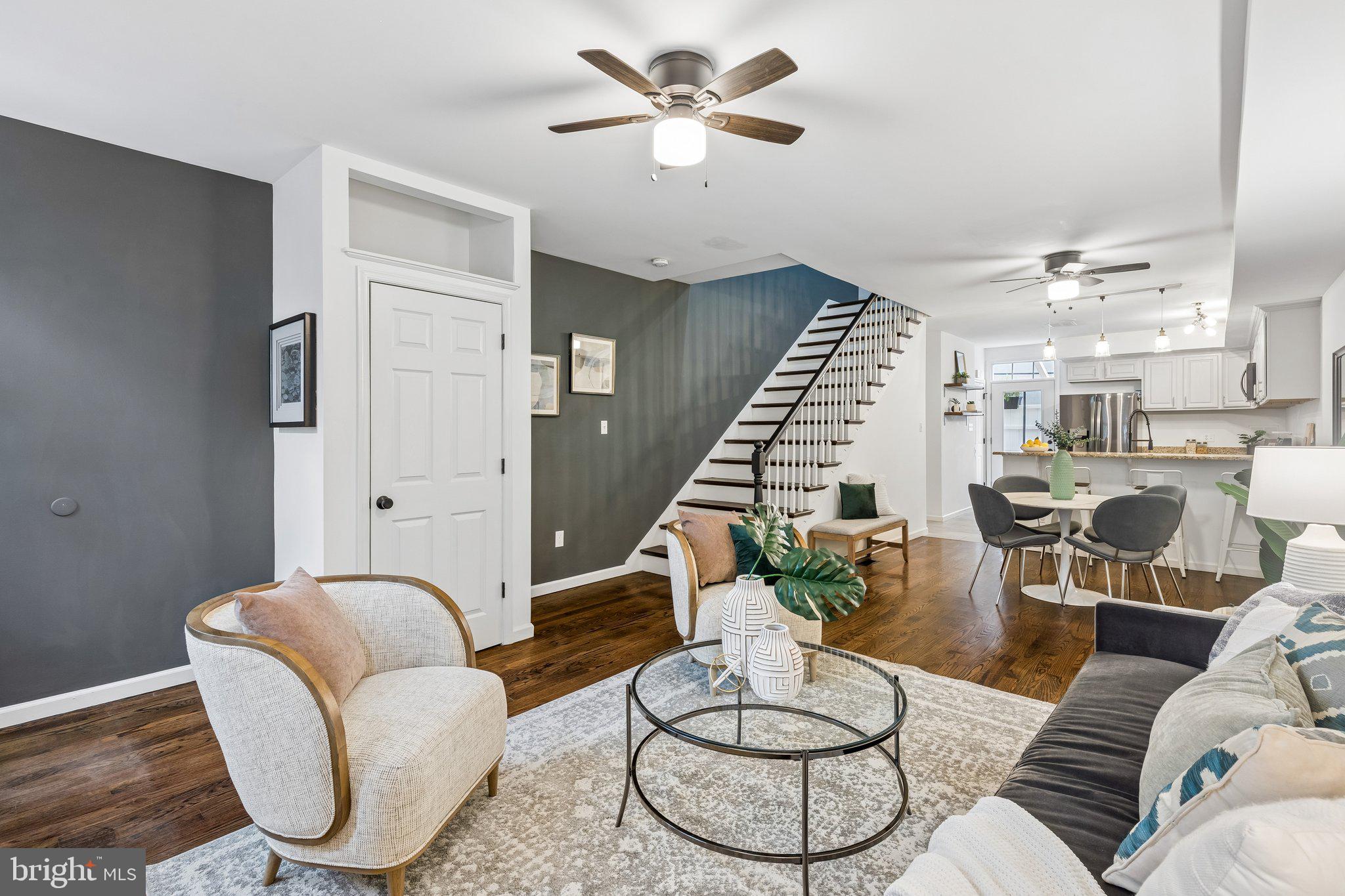 1002 South Chadwick Street Philadelphia, PA 19146 - Photo 4 of 21