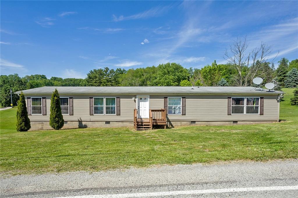 832 Fellsburg Road Rostraver Township, PA 15012 - Photo 2 of 25 Gallery Image 2