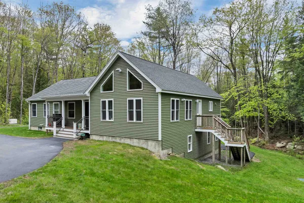 $648,800 | 29 Reservoir Heights Road, Plymouth, NH 03264