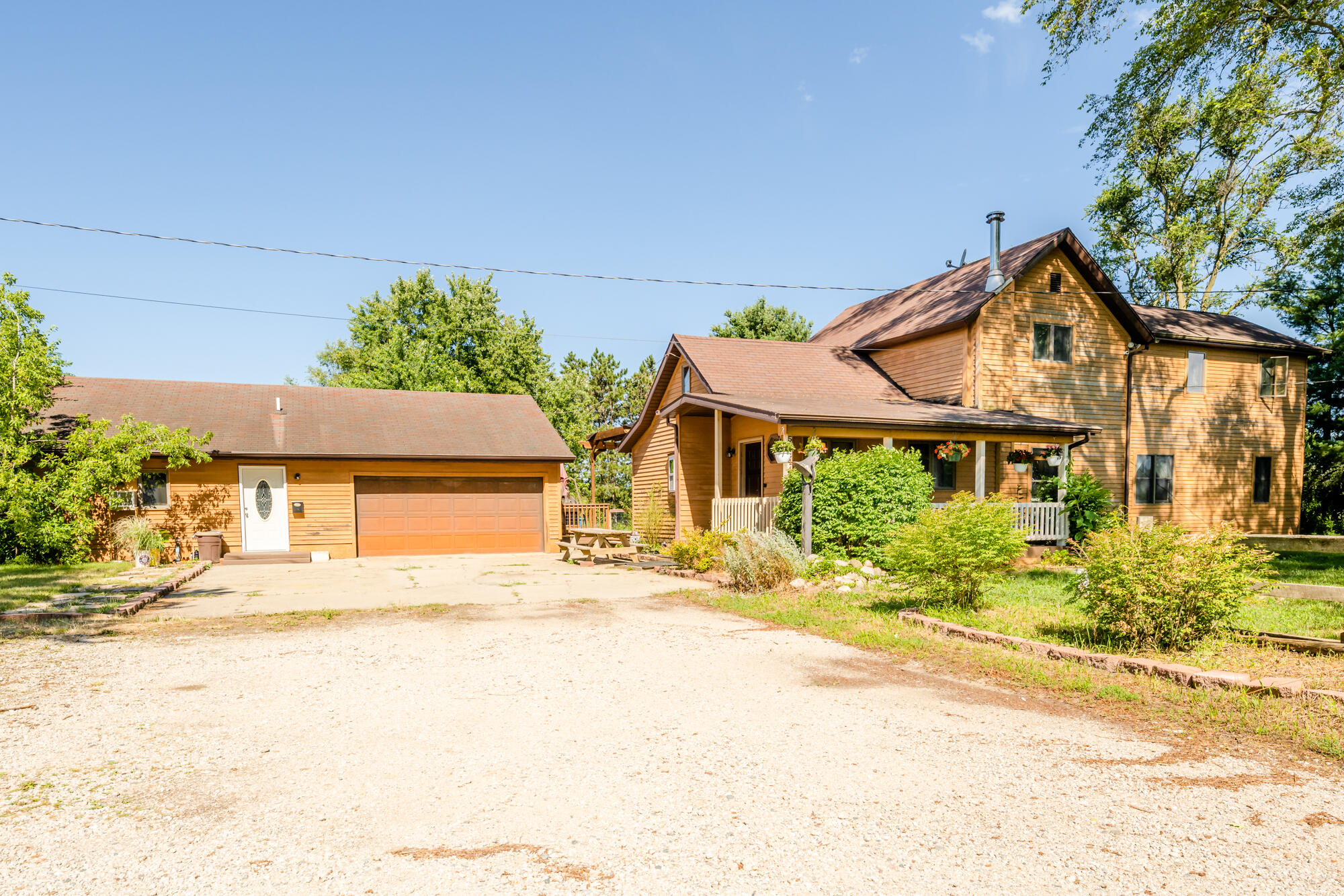 51244 Bakeman Road Dowagiac, MI 49047 - Photo 1 of 44 Bakeman-101