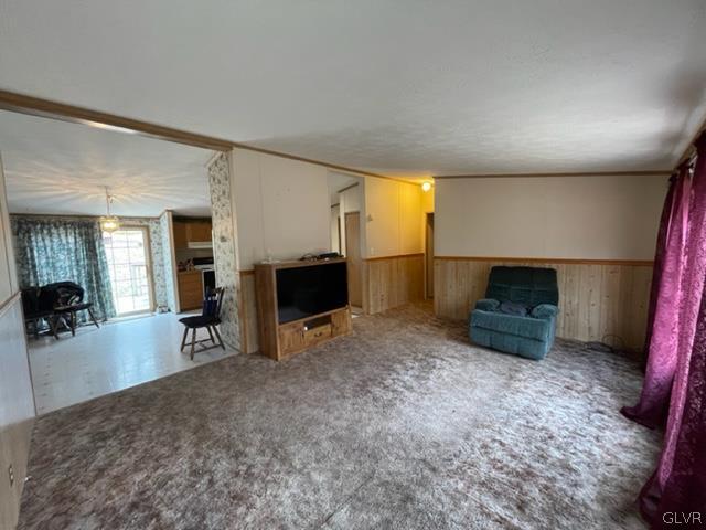 105 Red Hill Road Lehighton, PA 18235 - Photo 3 of 26 Gallery Image 3