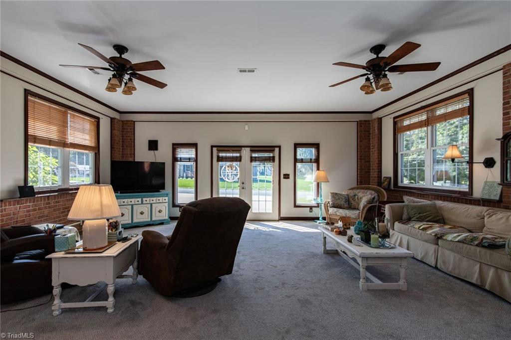 245 Center Church Road Lexington, NC 27295 - Photo 5 of 31 Gallery Image 5