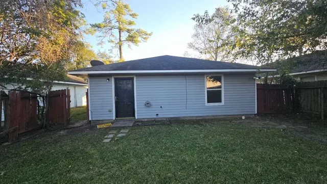 $1,769 | 11919 Greenmesa Drive, Houston, TX 77044