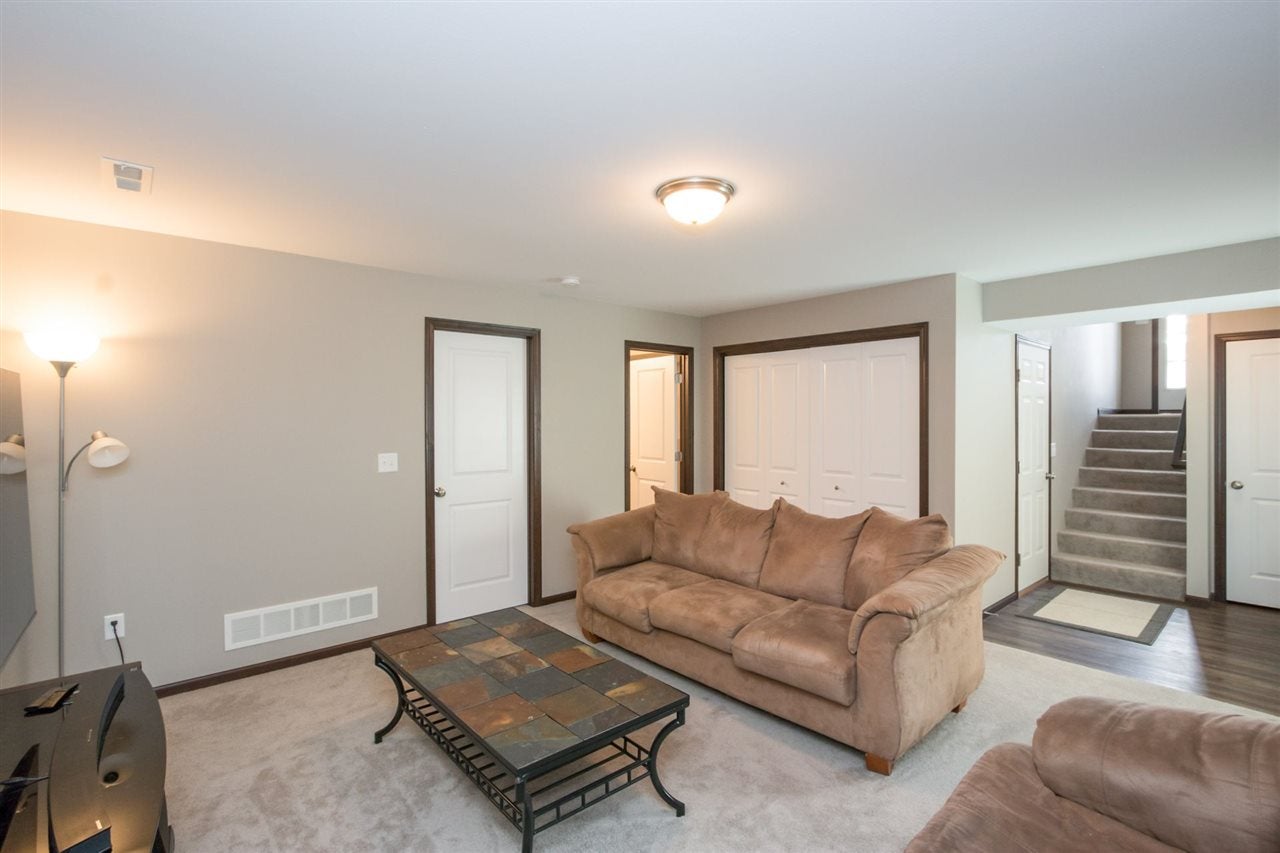 475 RJ Drive Tiffin, IA 52340 - Photo 16 of 26 Gallery Image 16