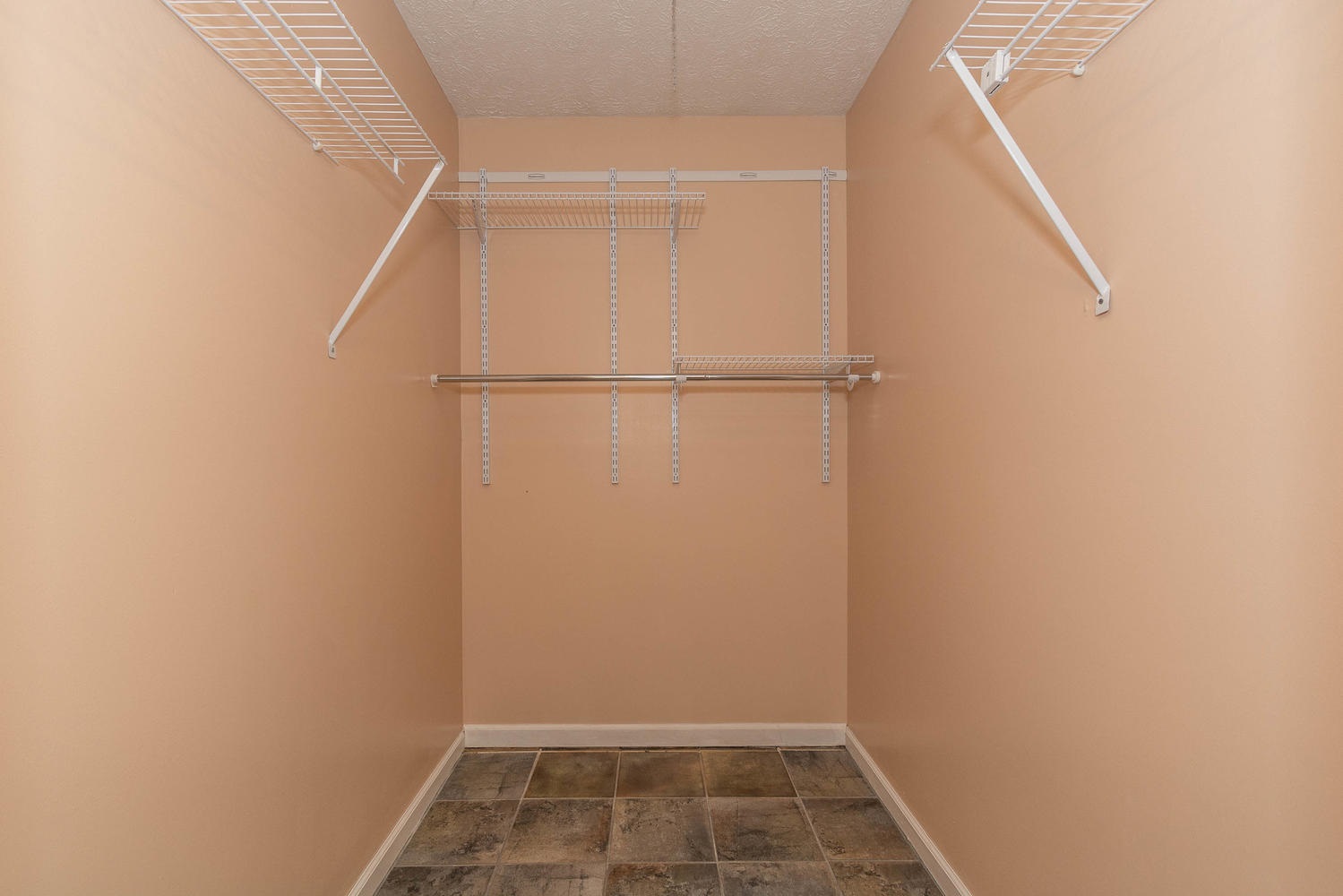 8760 West Elwren Road Bloomington, IN 47403 - Photo 21 of 34 Gallery Image 21