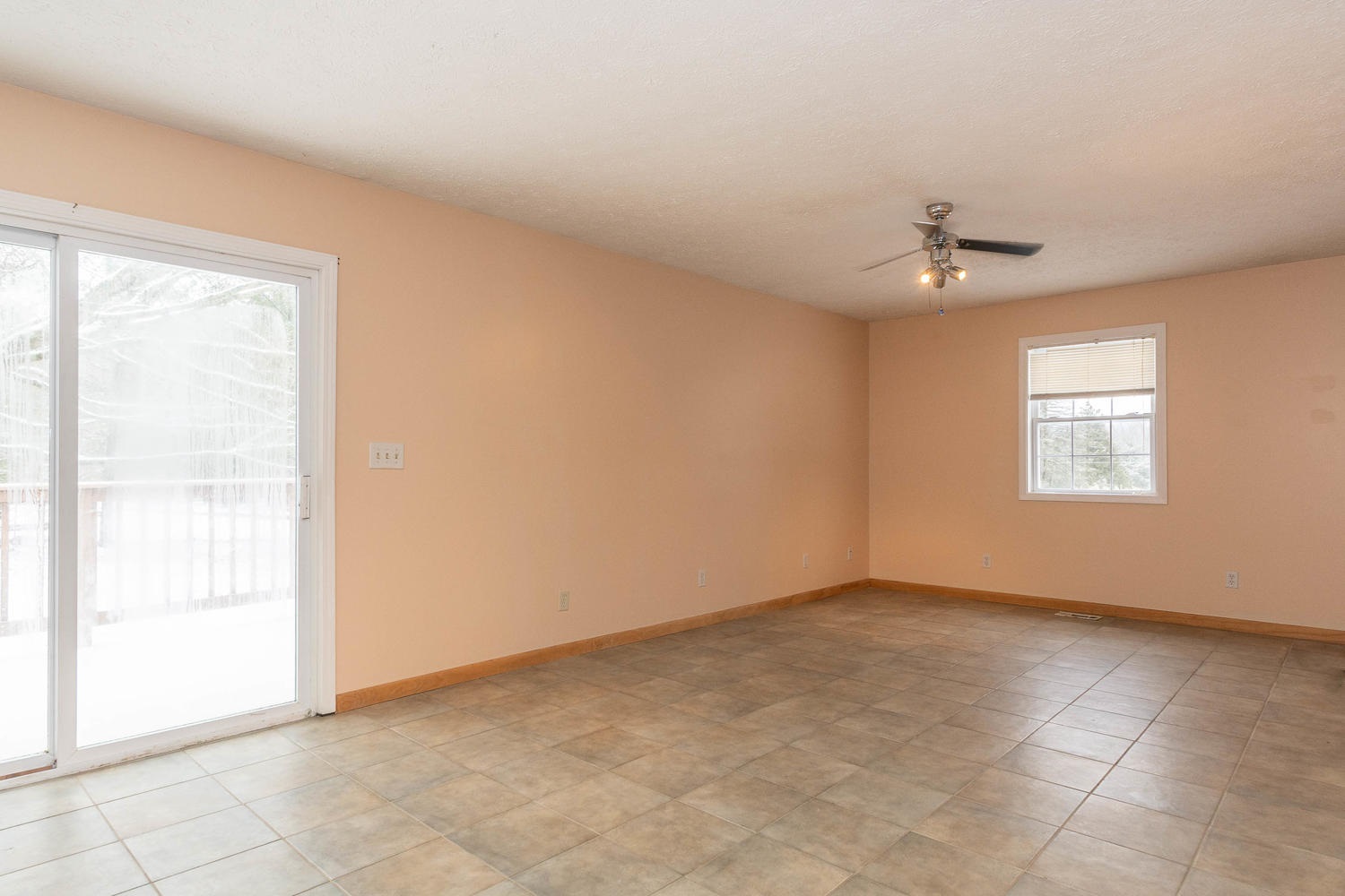 8760 West Elwren Road Bloomington, IN 47403 - Photo 8 of 34 Gallery Image 8