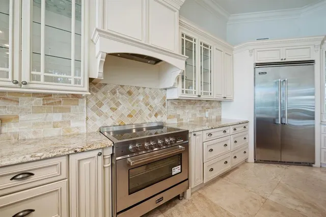 $6,700,000 | 81 Island Drive, Ocean Ridge, FL 33435