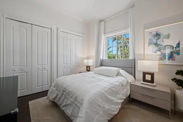 $6,700,000 | 81 Island Drive, Ocean Ridge, FL 33435