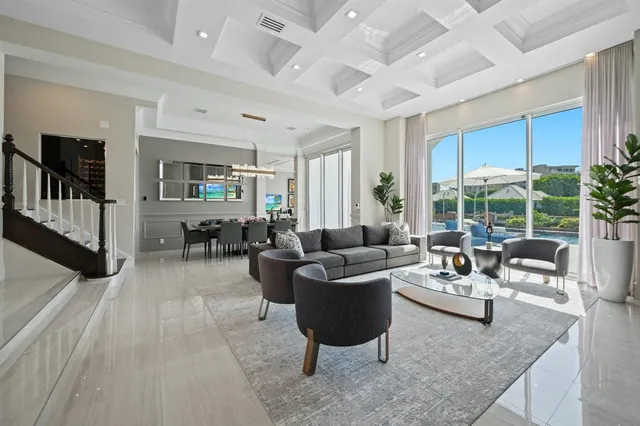 $6,700,000 | 81 Island Drive, Ocean Ridge, FL 33435