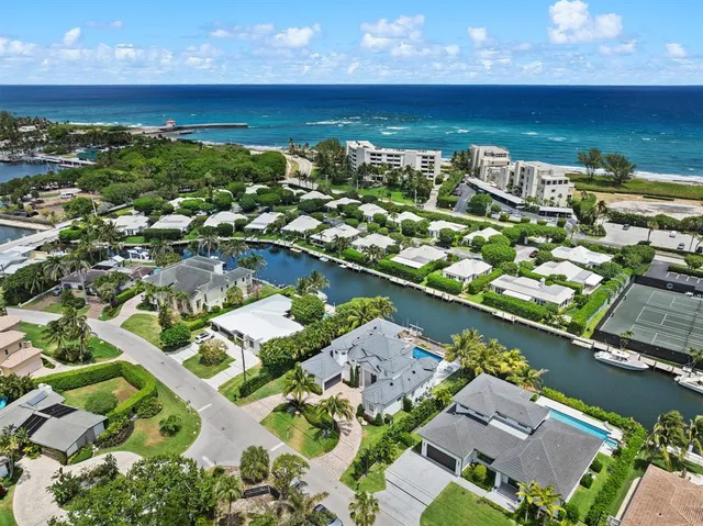 $6,700,000 | 81 Island Drive, Ocean Ridge, FL 33435