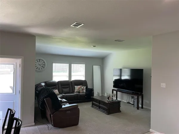 $2,300 | 213 Asheville Street, Azle, TX 76020