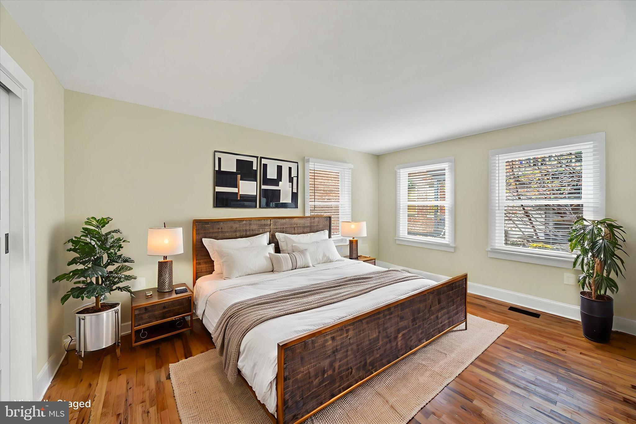 15 East Branch Lane, Unit 22 Baltimore, MD 21201 - Photo 15 of 19 BEDROOM 2