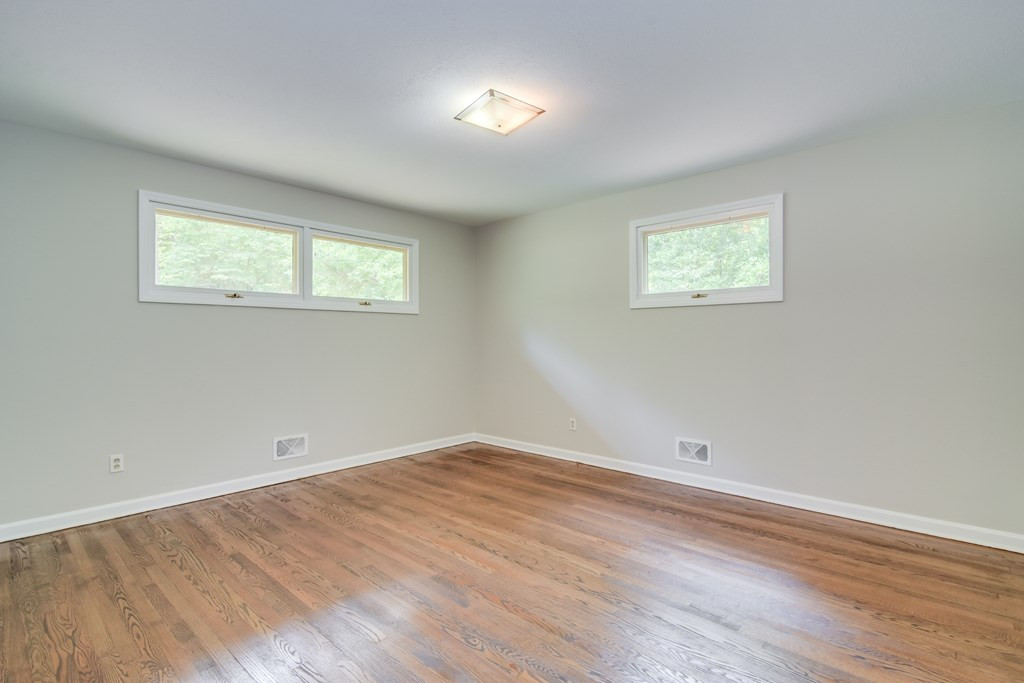 711 West Rollingwood Road Aiken, SC 29801 - Photo 19 of 30