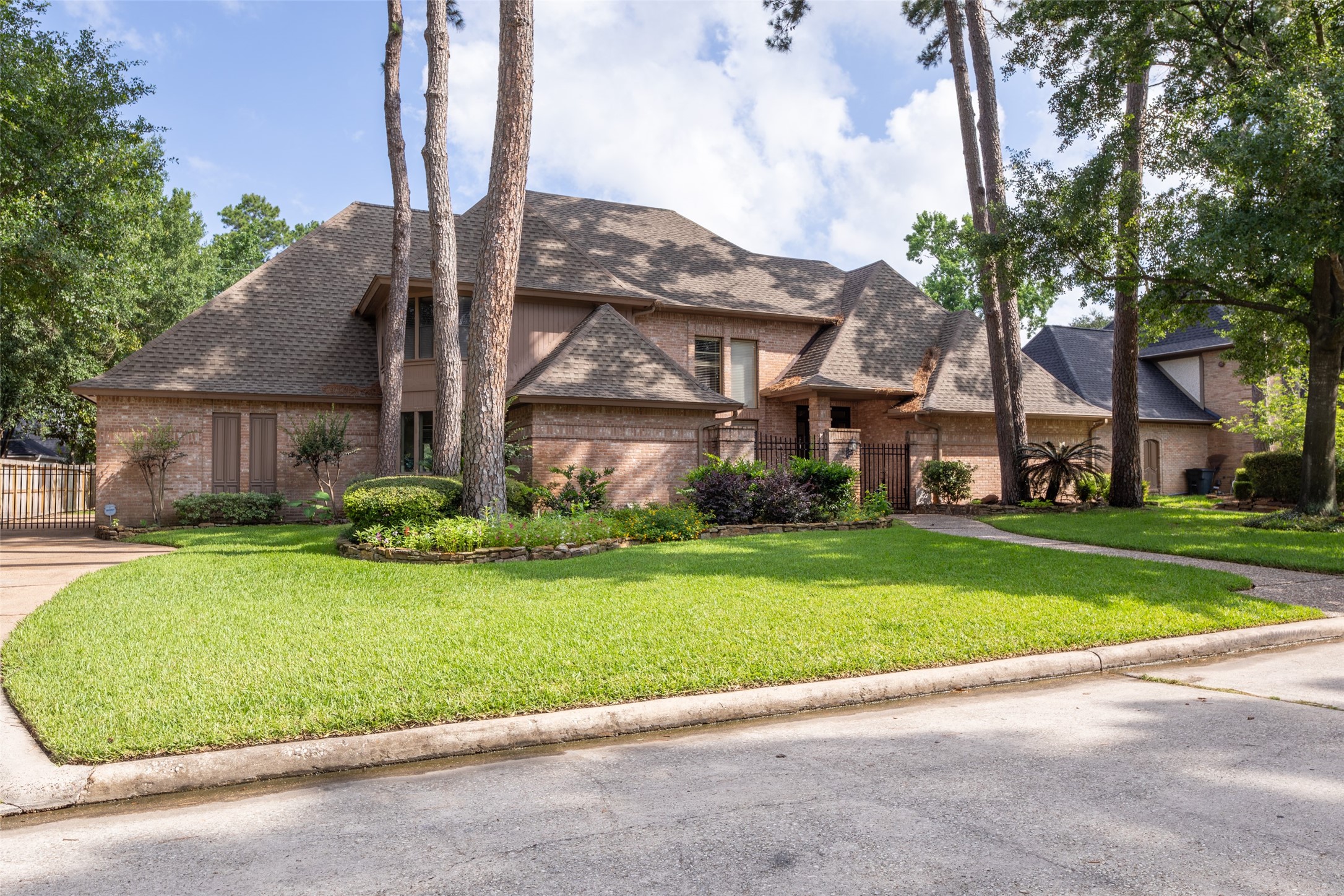 9714 Godstone Lane Spring, TX 77379 - Photo 5 of 47