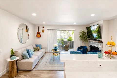 $419,000 | 2849 South Fairview Street, Unit C, Santa Ana, CA 92704