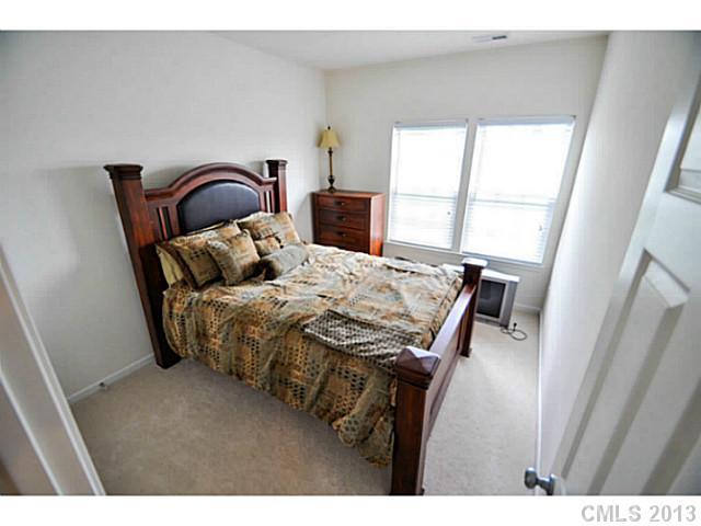6200 Rockefeller Lane Charlotte, NC 28210 - Photo 12 of 16 Gallery Image 12