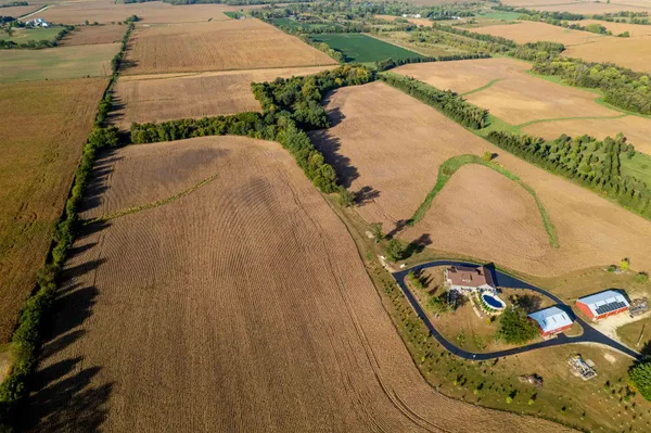 $464,360 | 0 Telegraph Road, Pecatonica, IL 61063