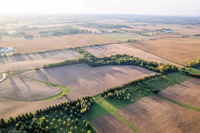 $464,360 | 0 Telegraph Road, Pecatonica, IL 61063