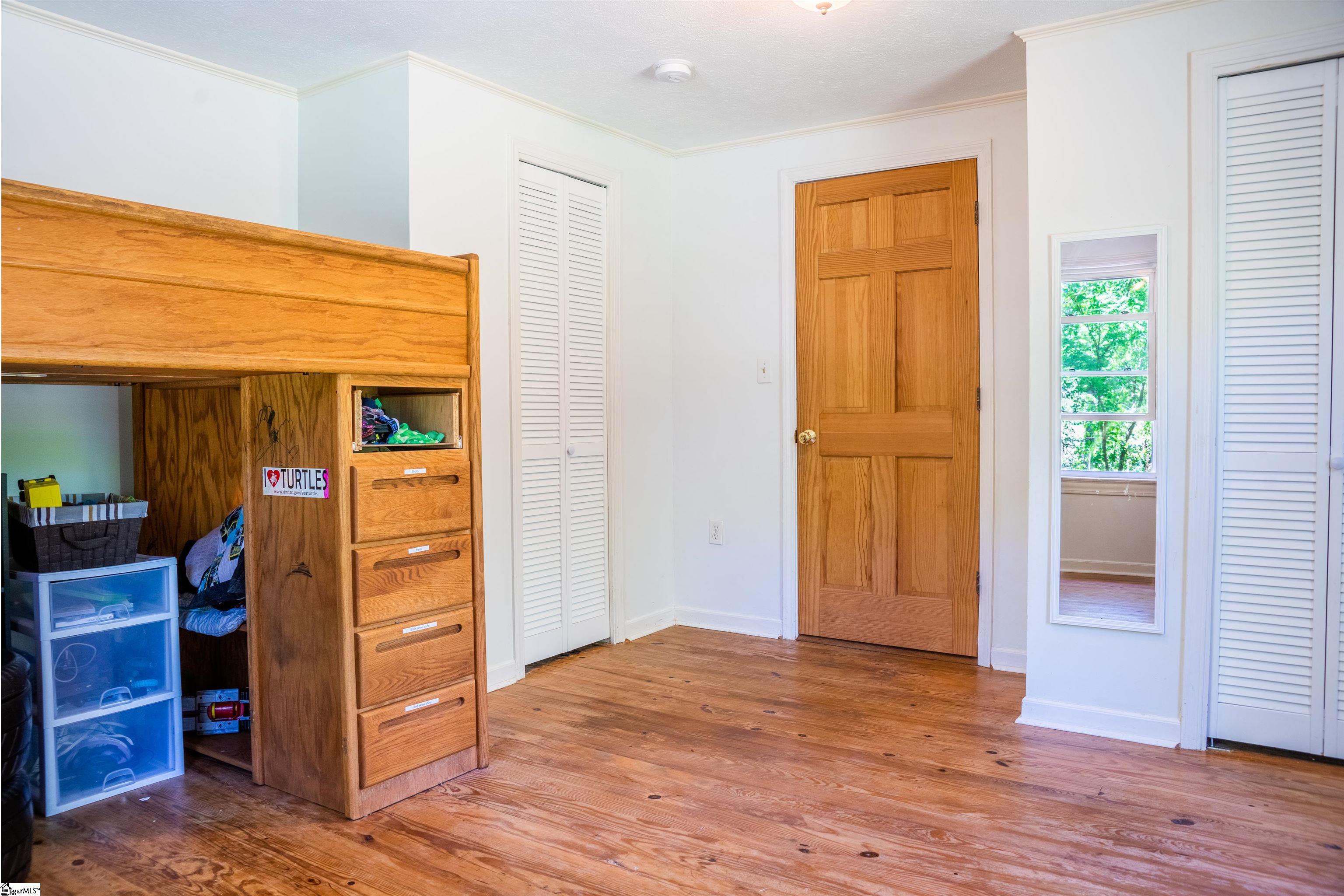 419 Griffin Church Road Pickens, SC 29671 - Photo 11 of 31