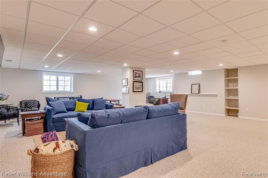49698 Timber Trail Novi, MI 48374 - Photo 43 of 44