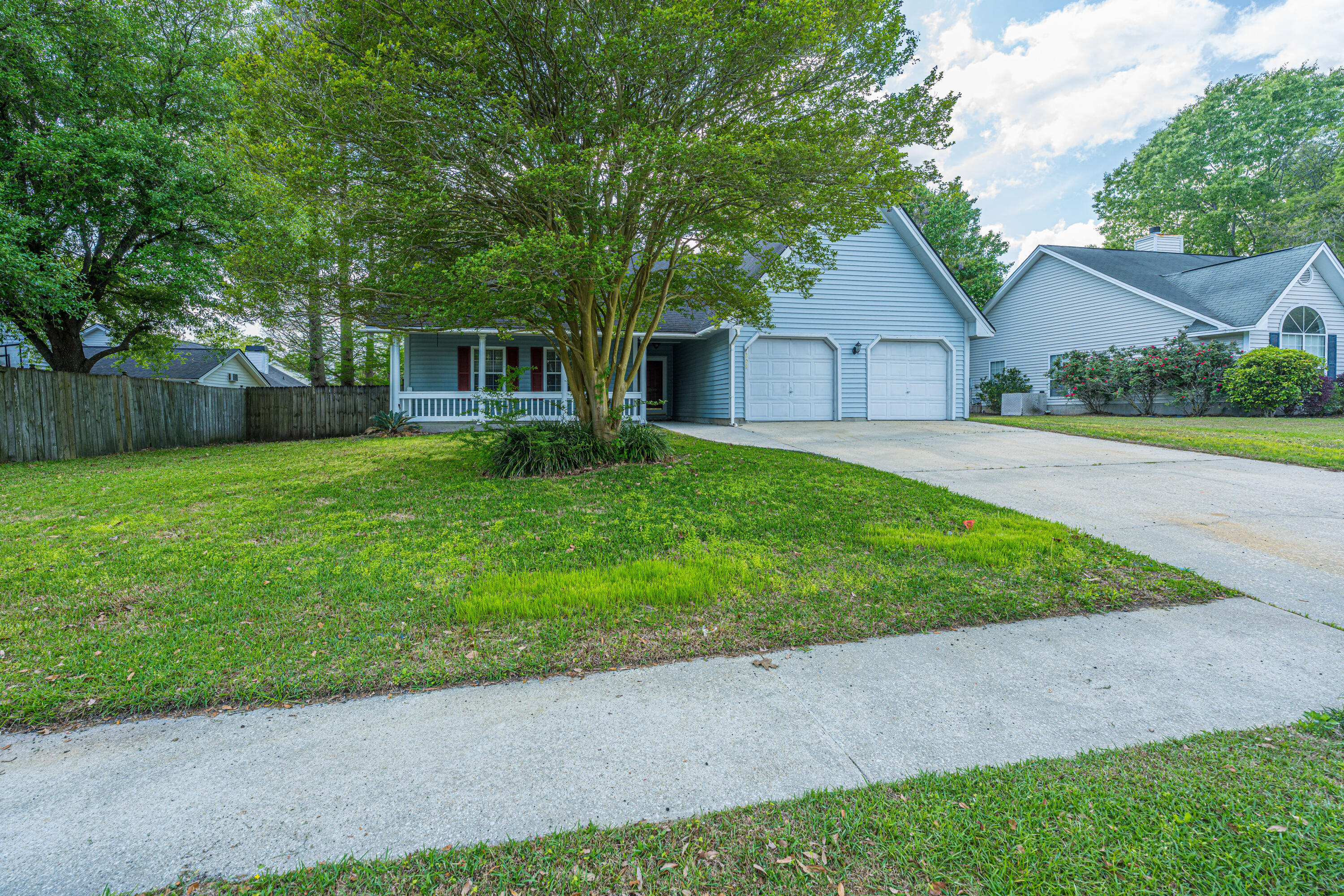 209 Woodland Lakes Road Goose Creek, SC 29445 - Photo 4 of 29 Matney Team- 209 Woodland Lakes Road