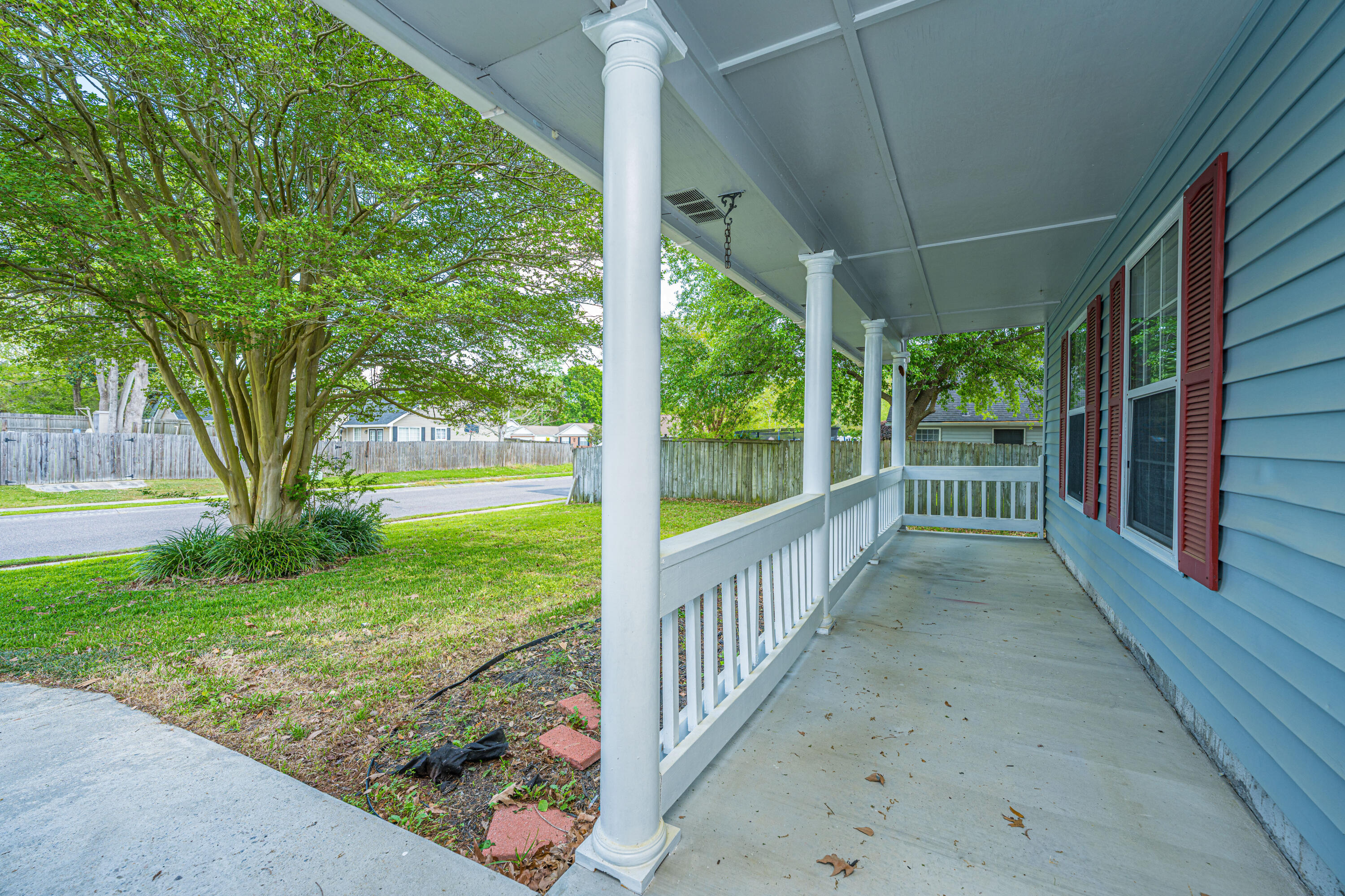 209 Woodland Lakes Road Goose Creek, SC 29445 - Photo 5 of 29 Matney Team- 209 Woodland Lakes Road