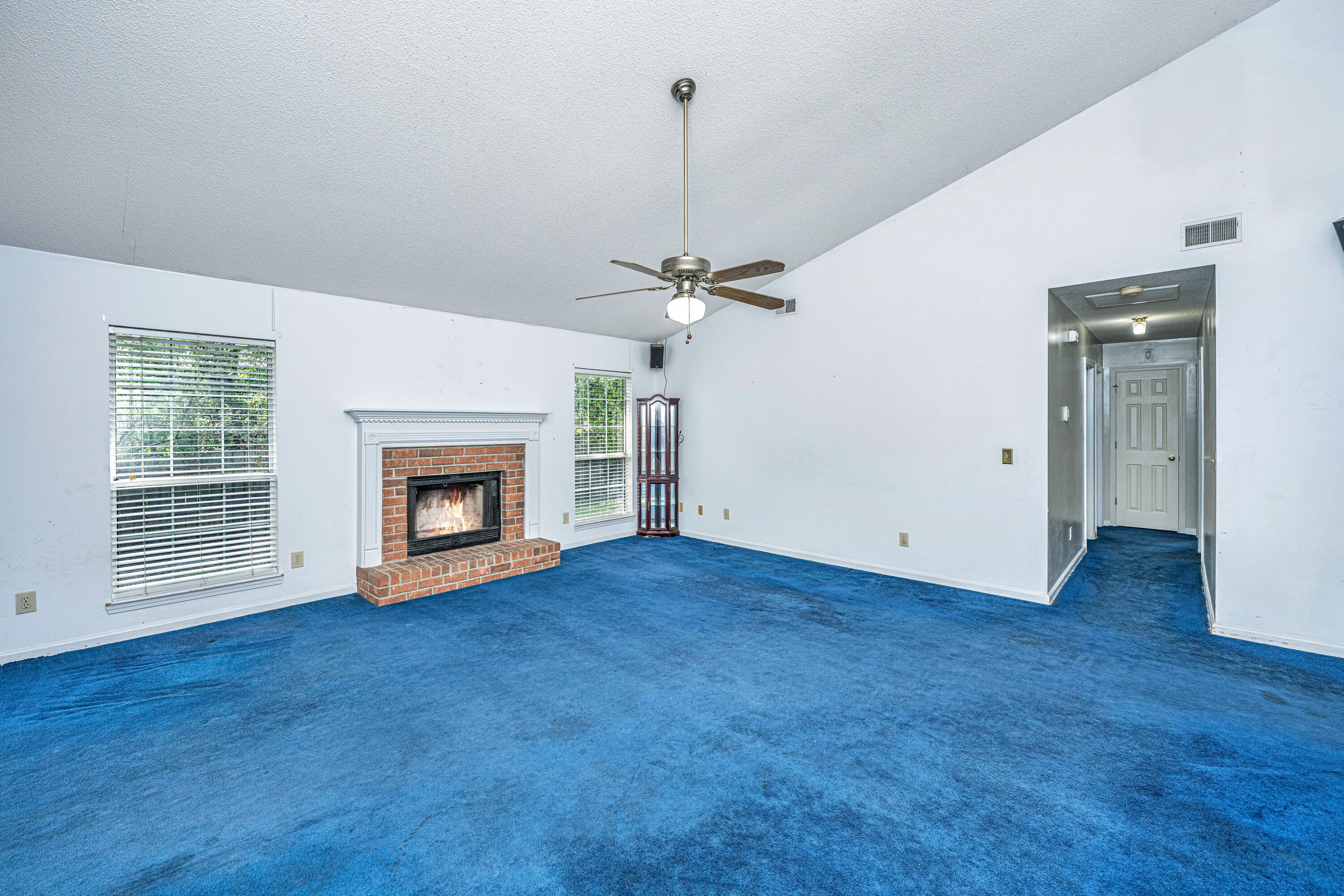 209 Woodland Lakes Road Goose Creek, SC 29445 - Photo 7 of 29 Matney Team- 209 Woodland Lakes Road