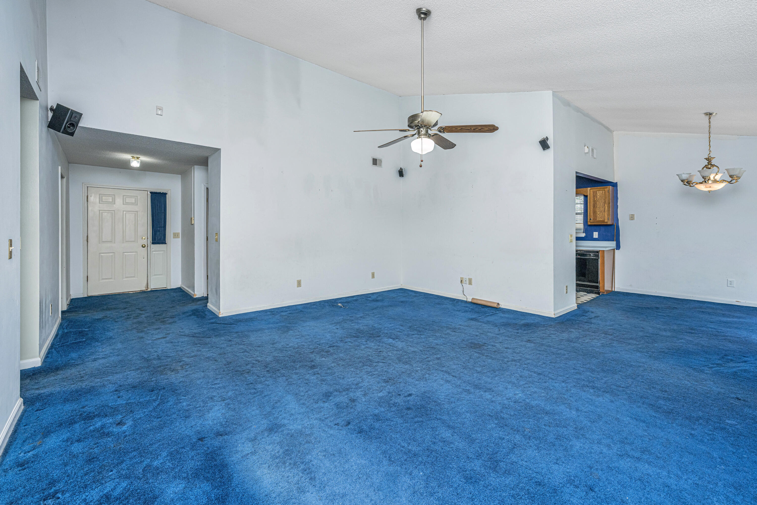 209 Woodland Lakes Road Goose Creek, SC 29445 - Photo 9 of 29 Matney Team- 209 Woodland Lakes Road