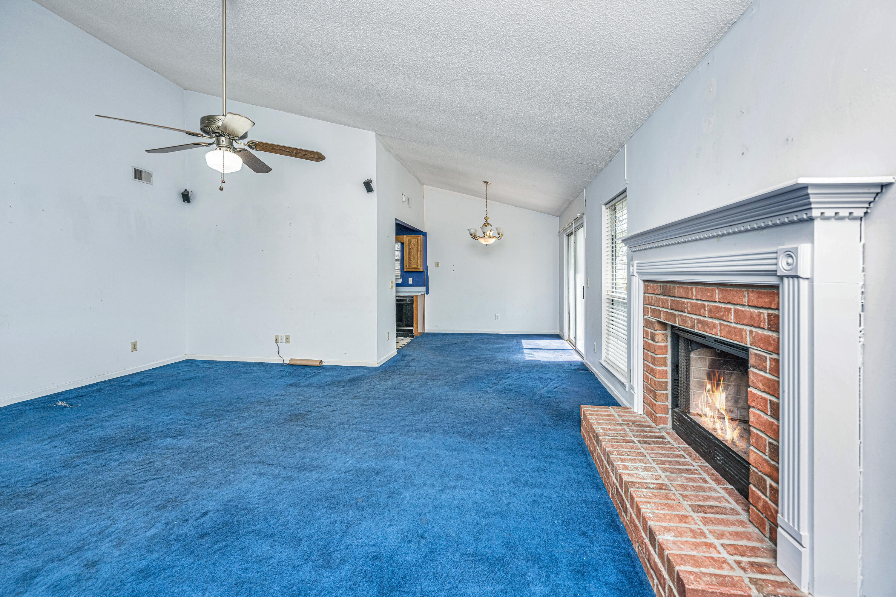 209 Woodland Lakes Road Goose Creek, SC 29445 - Photo 10 of 29 Matney Team- 209 Woodland Lakes Road