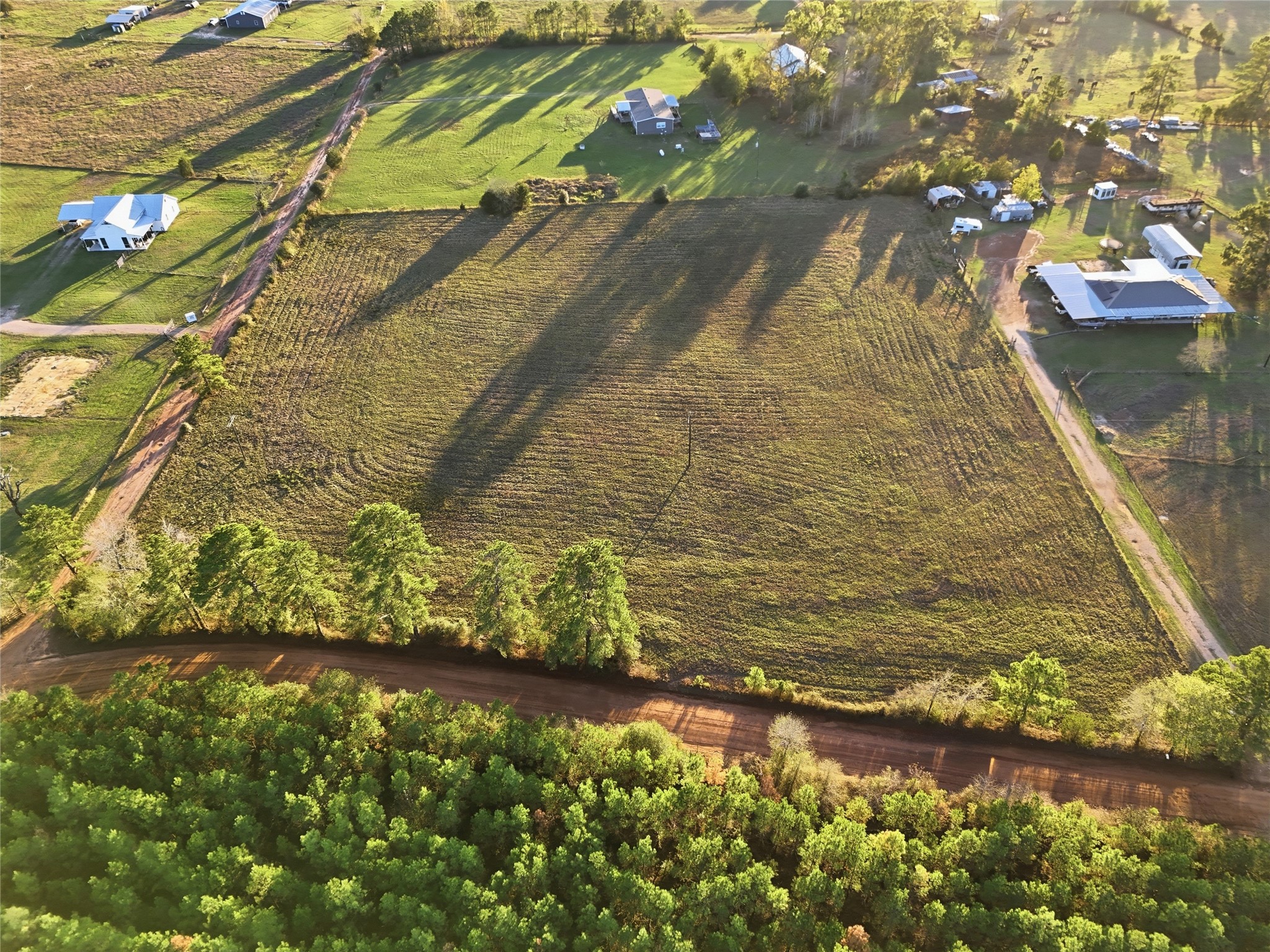 1851 Alsobrooks Road Cleveland, TX 77328 - Photo 4 of 18 a view of a yard