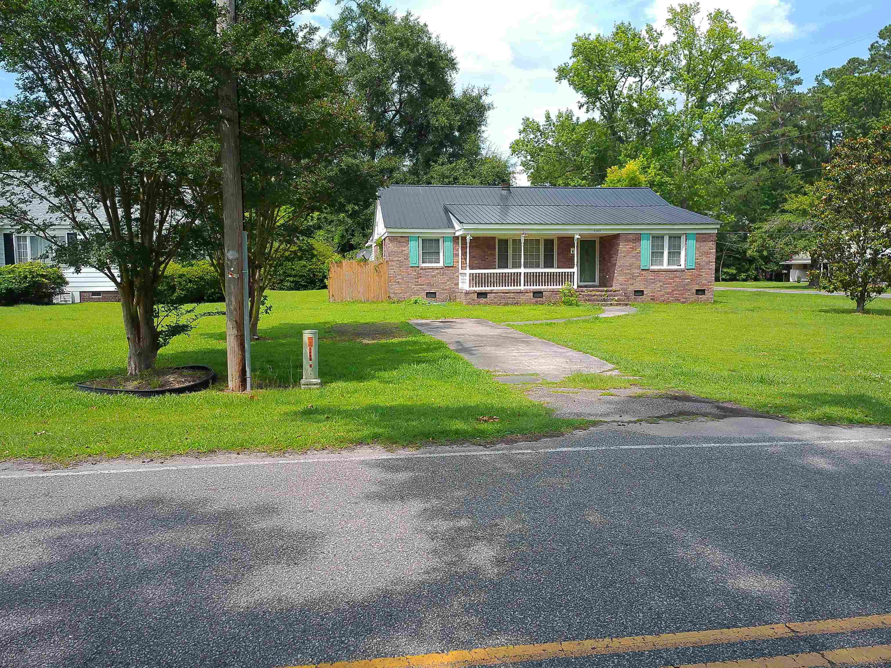 4389 McQueen Street Loris, SC 29569 - Photo 2 of 42