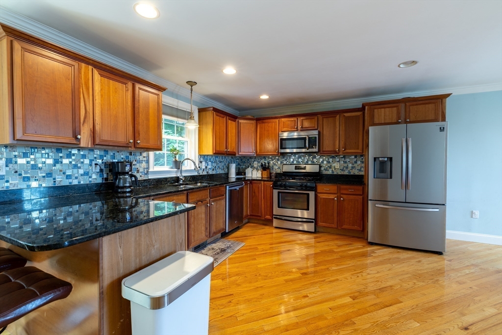 339 Butman Road Lowell, MA 01852 - Photo 8 of 22 Gallery Image 8