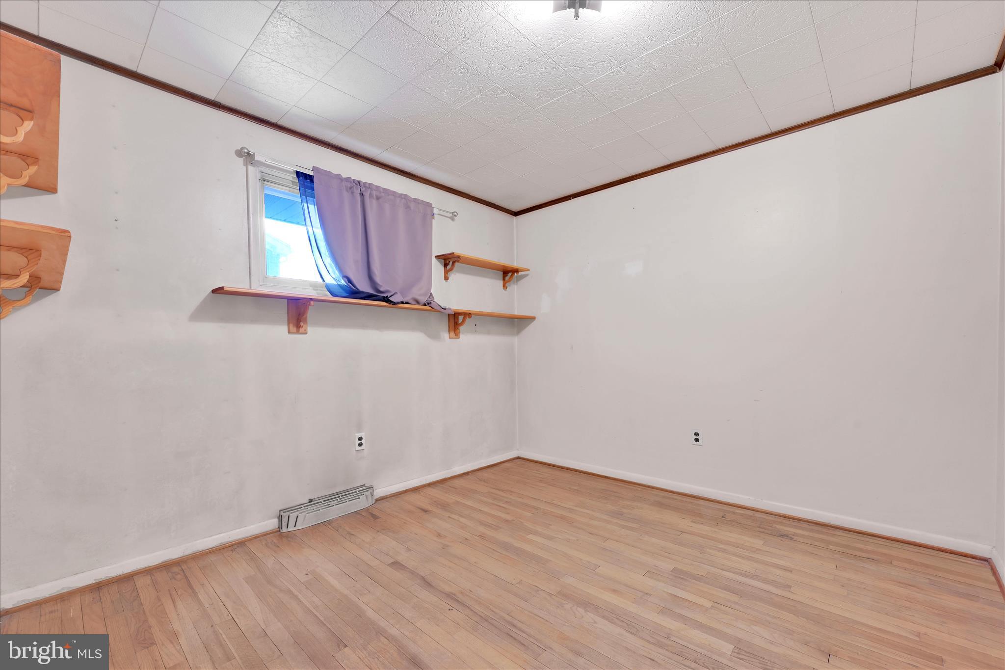 1837 Old Spring Valley Road Reading, PA 19604 - Photo 13 of 32 Bedroom