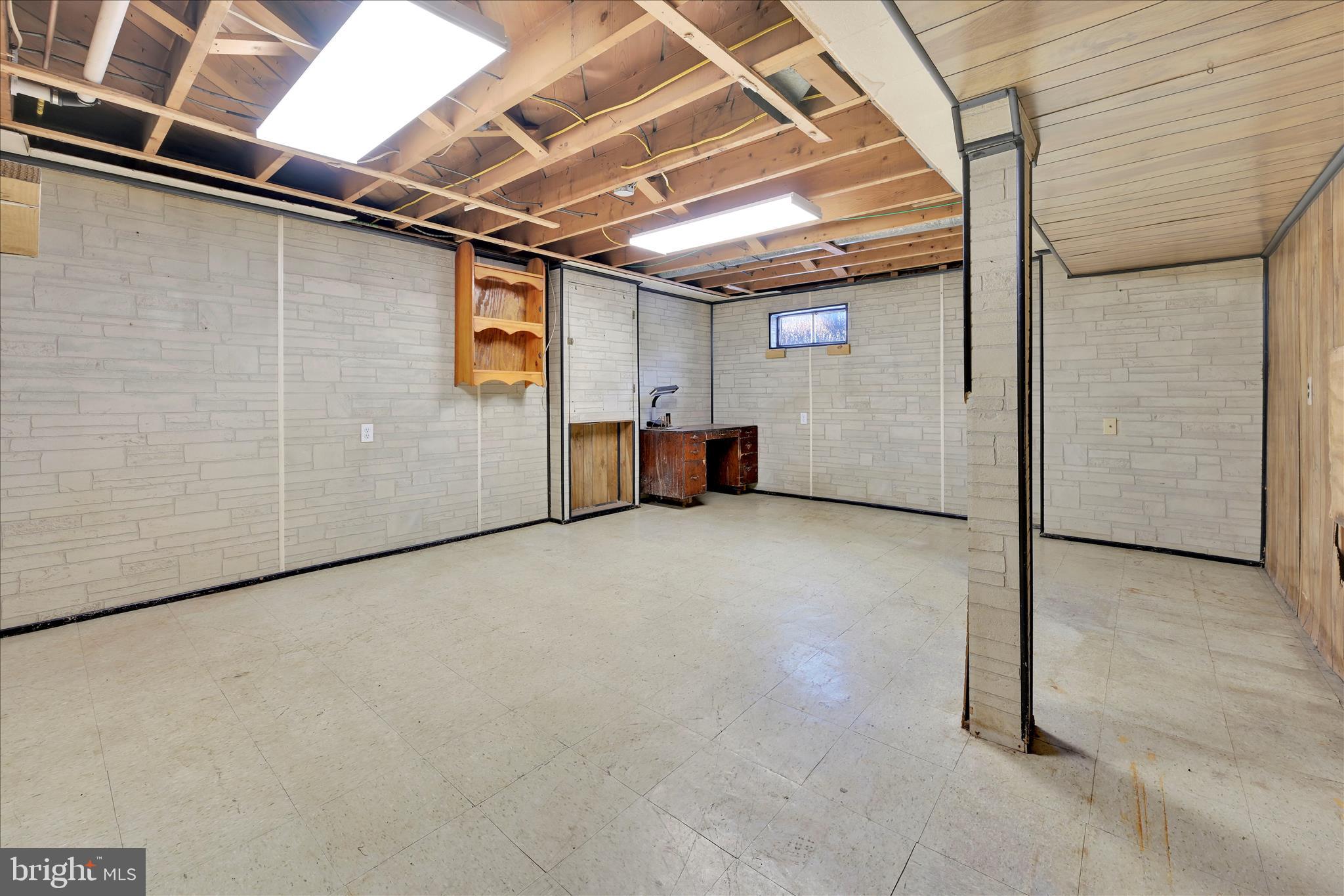 1837 Old Spring Valley Road Reading, PA 19604 - Photo 20 of 32 Basement