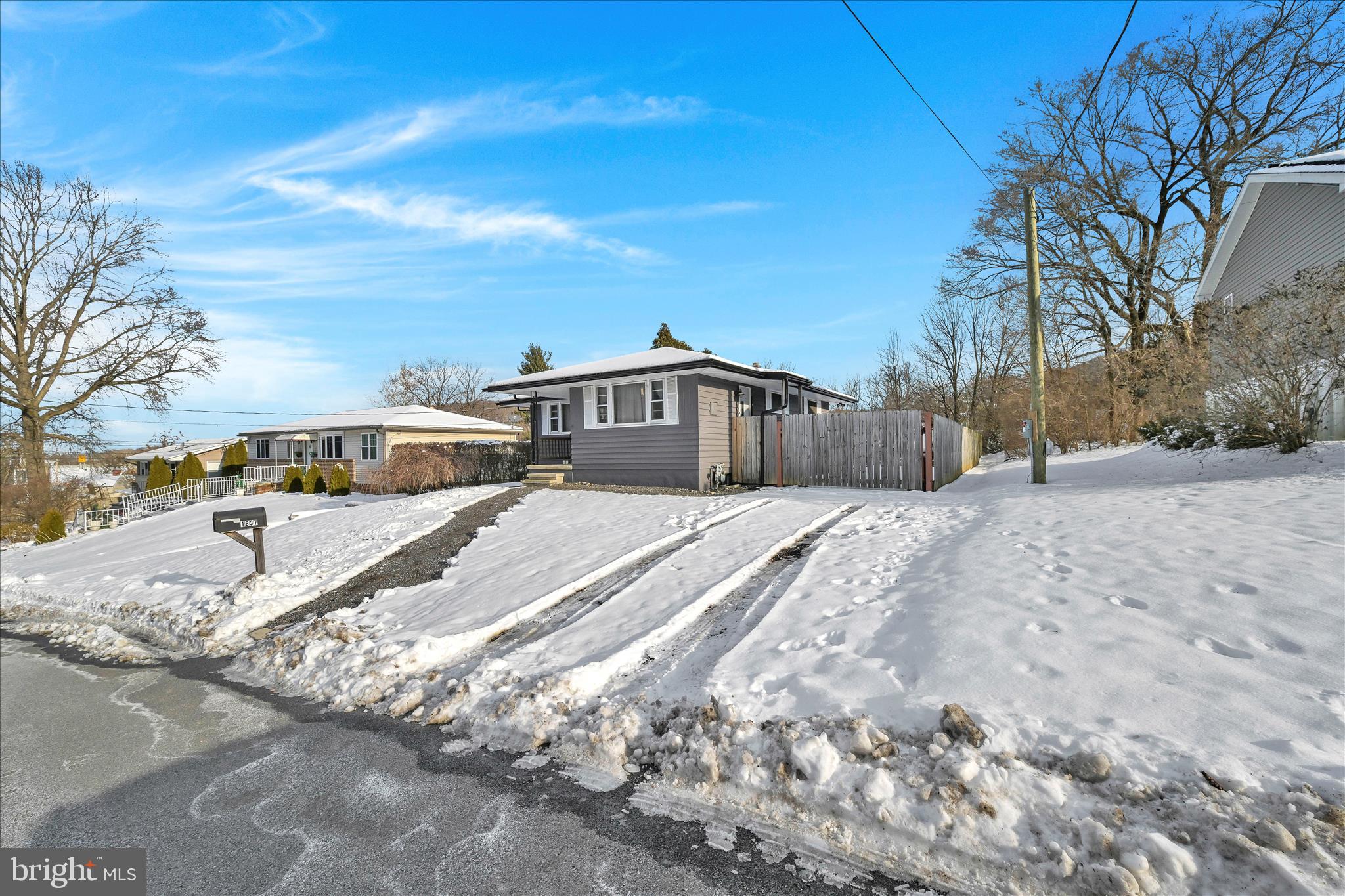 1837 Old Spring Valley Road Reading, PA 19604 - Photo 2 of 32 Exterior Front