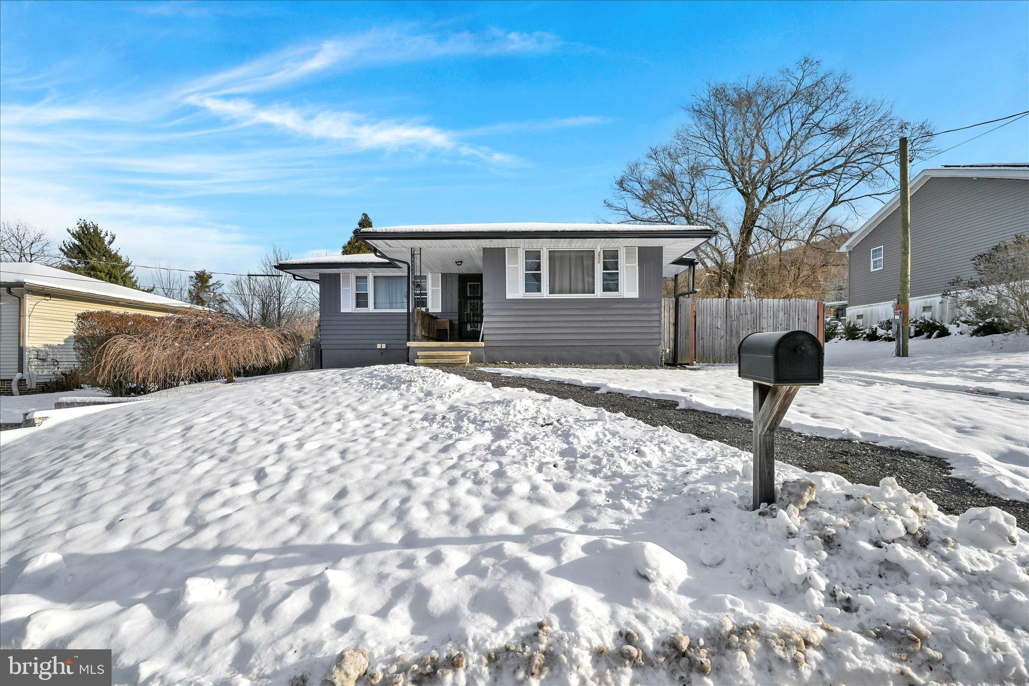 1837 Old Spring Valley Road Reading, PA 19604 - Photo 4 of 32 Exterior Front