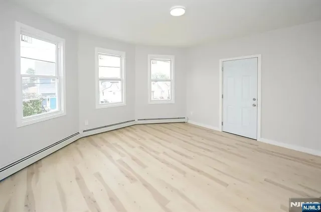 $4,500 | 8-02 Chester Street, Fair Lawn, NJ 07410