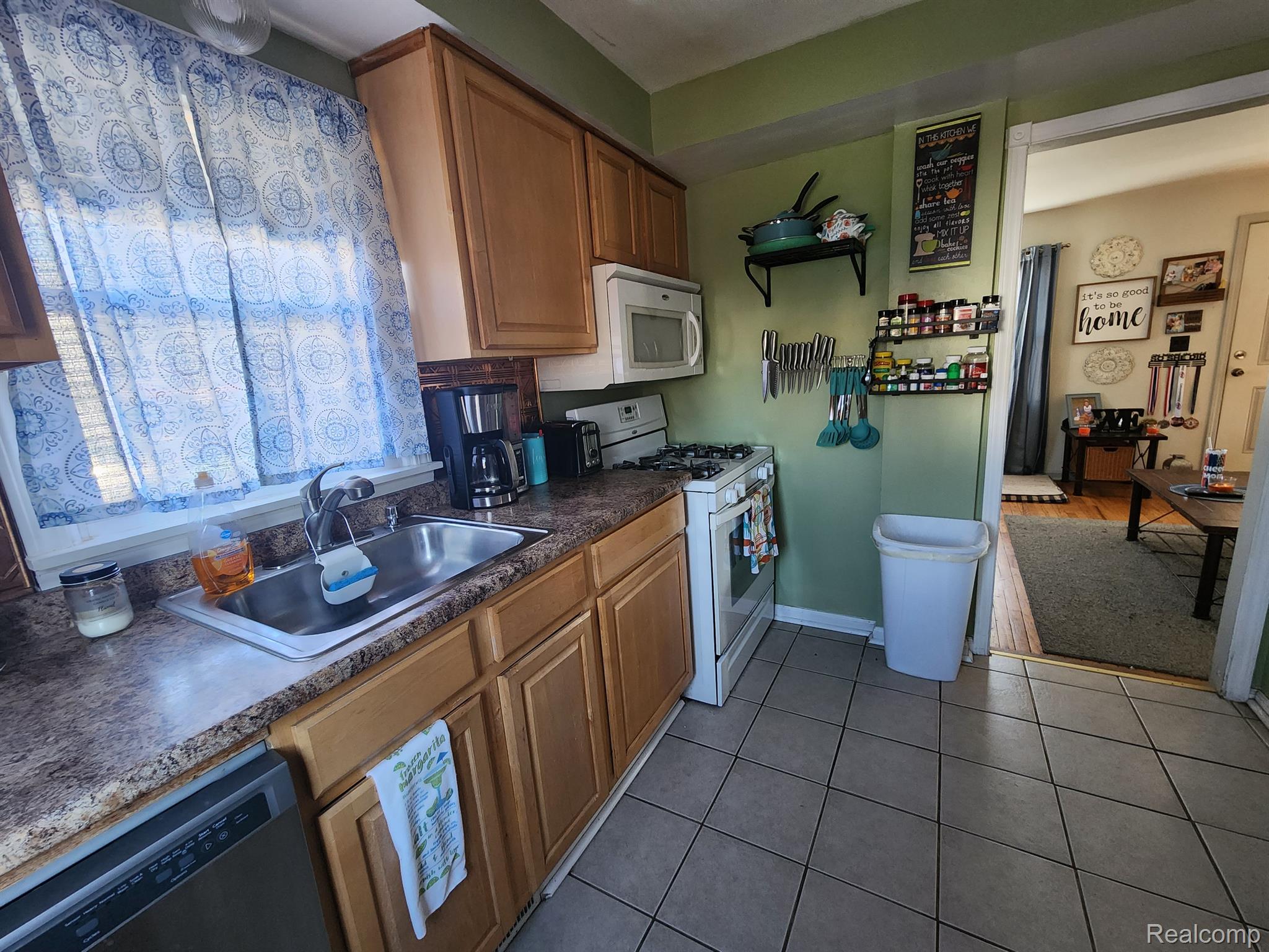 7025 Inkster Road Garden City, MI 48135 - Photo 3 of 35 Gallery Image 3