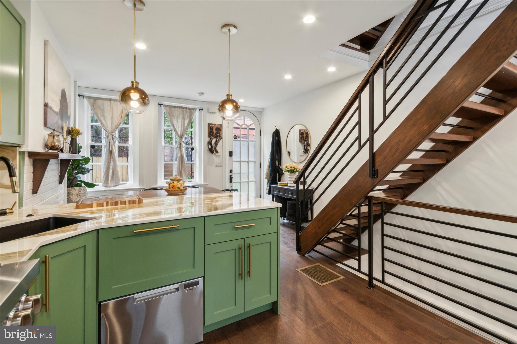 115 South Beechwood Street Philadelphia, PA 19103 - Photo 7 of 24