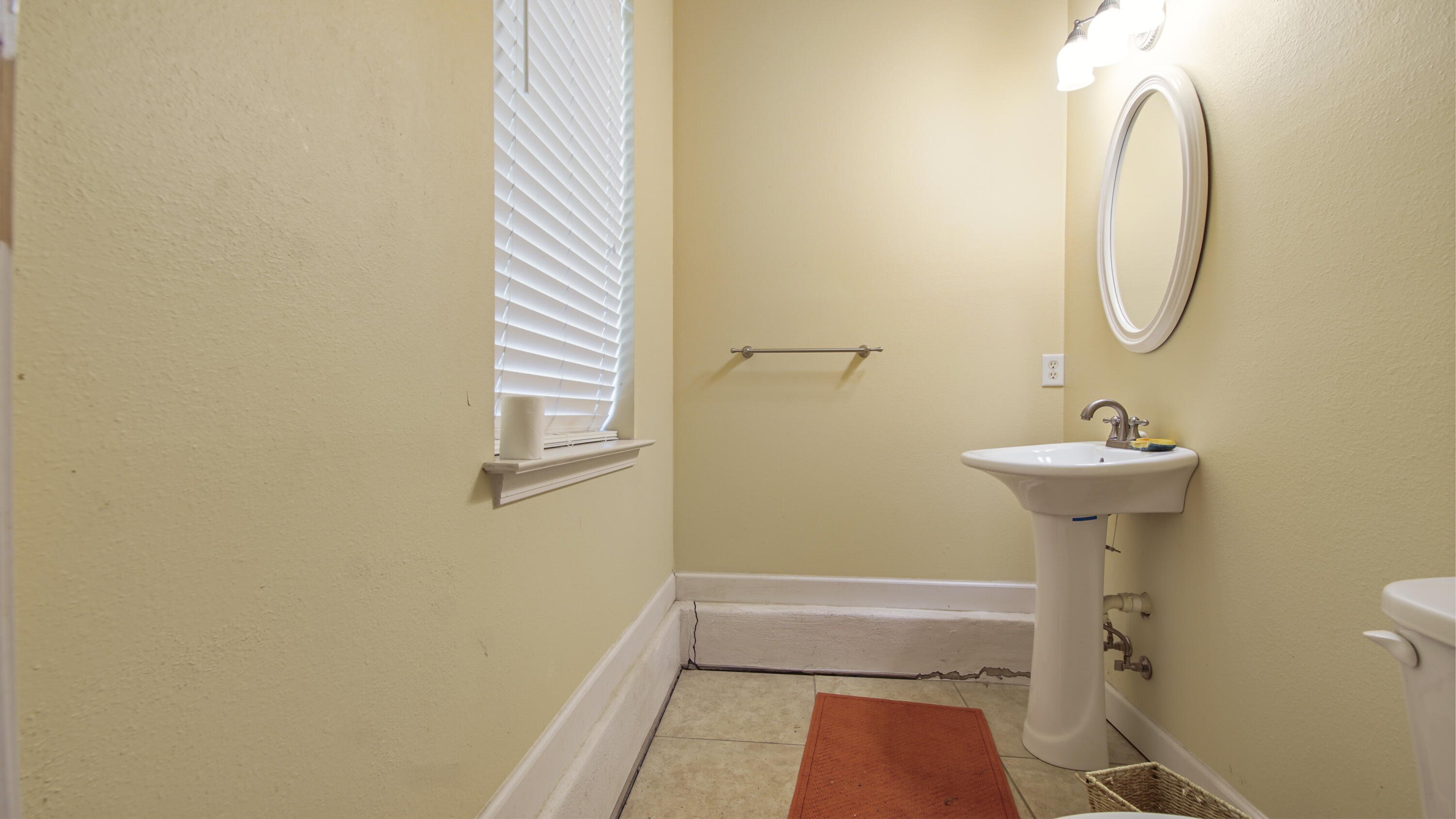 136 Country Manor Road DeFuniak Springs, FL 32435 - Photo 27 of 30 DSC01041