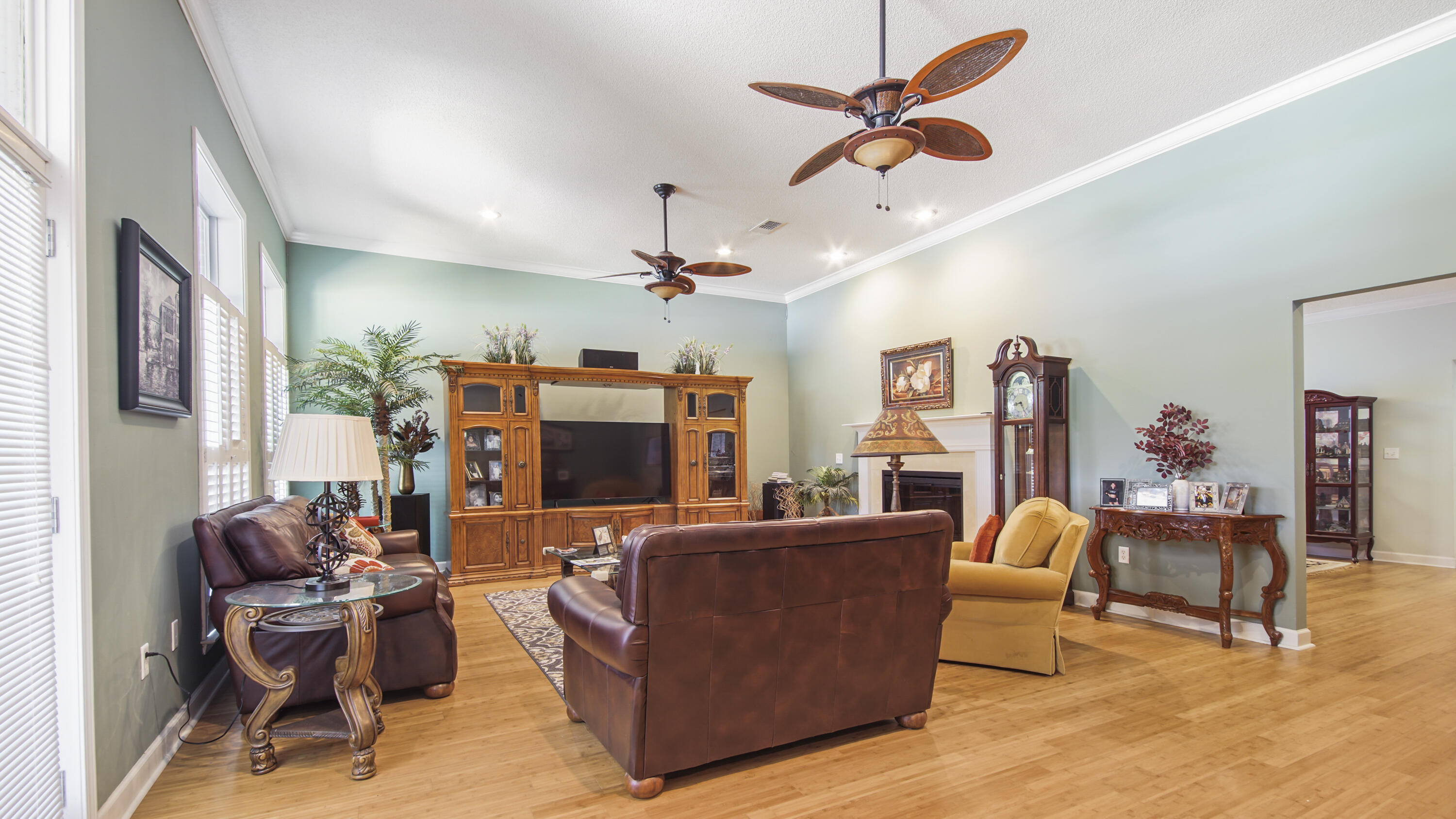 136 Country Manor Road DeFuniak Springs, FL 32435 - Photo 5 of 30 DSC00951