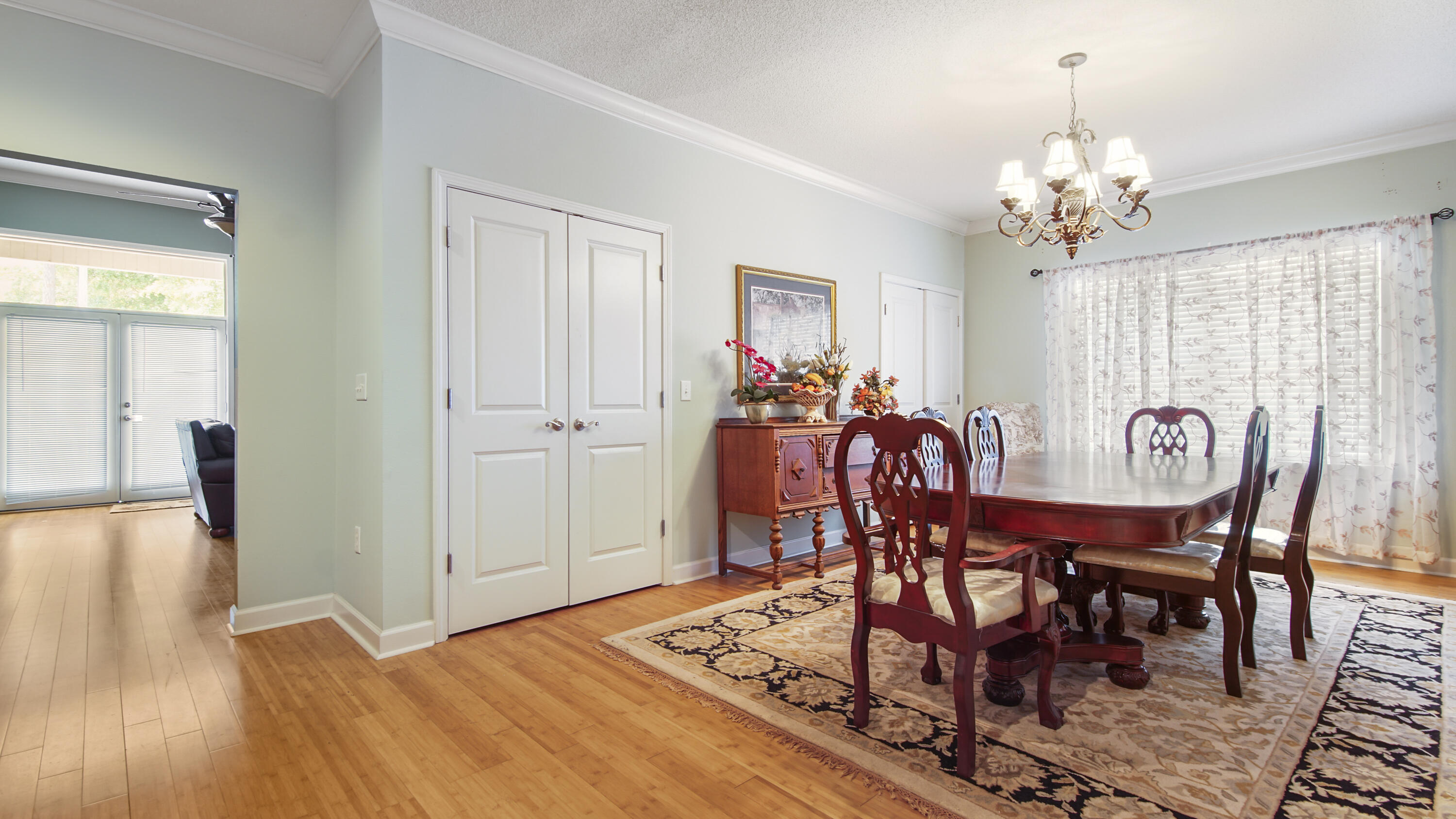 136 Country Manor Road DeFuniak Springs, FL 32435 - Photo 8 of 30 DSC01020