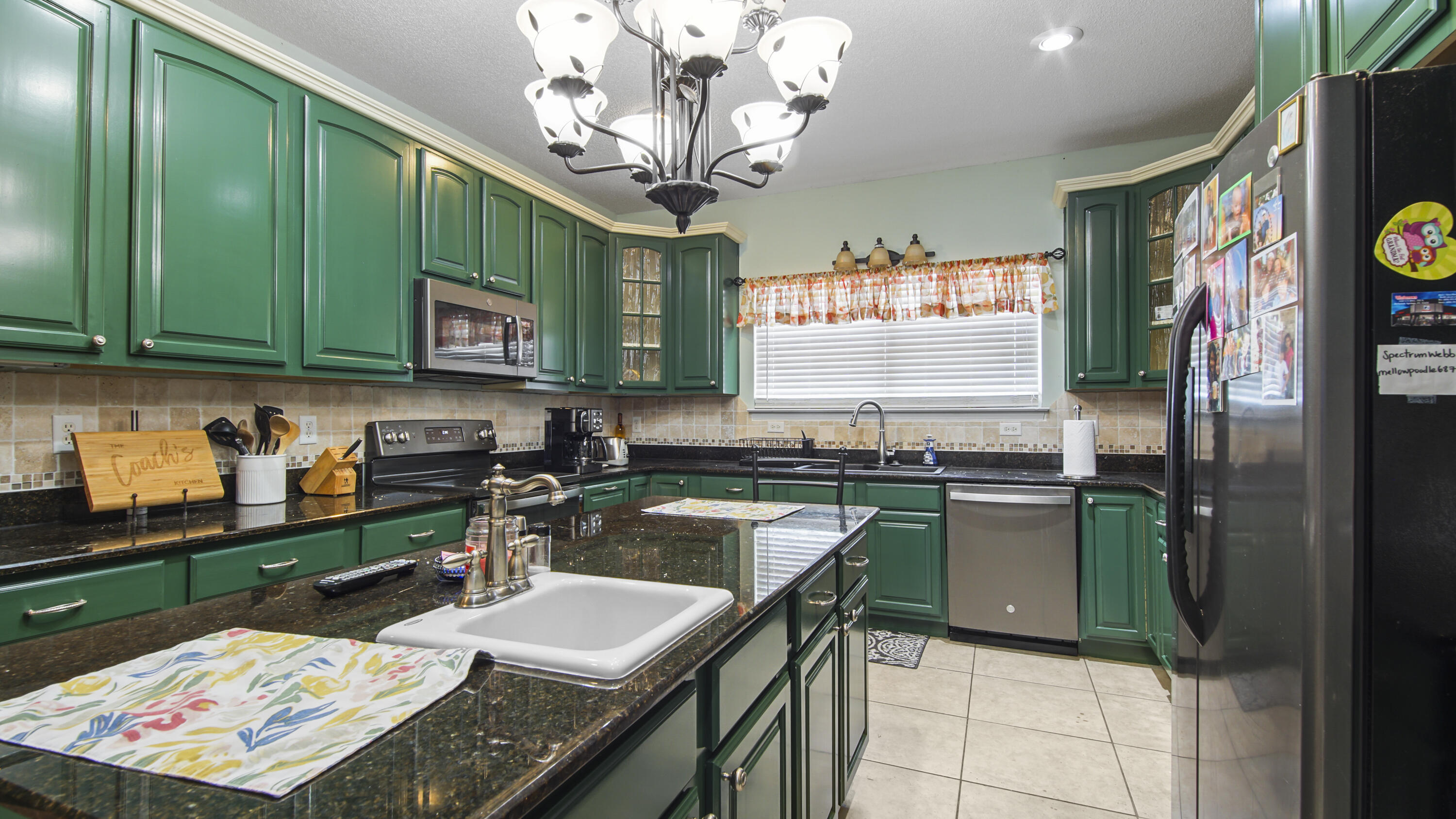 136 Country Manor Road DeFuniak Springs, FL 32435 - Photo 10 of 30 DSC01029